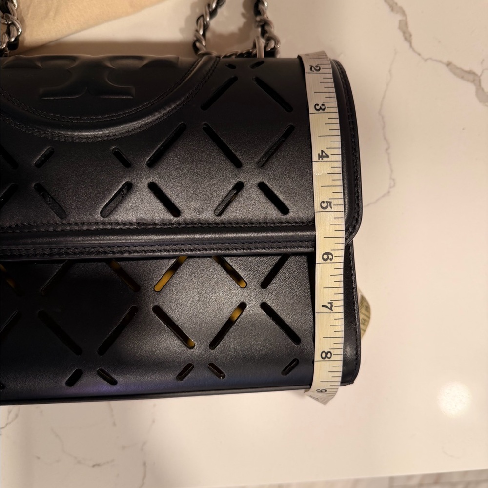 NWOT Tory Burch Black Cutout Bag - Picture 8 of 9